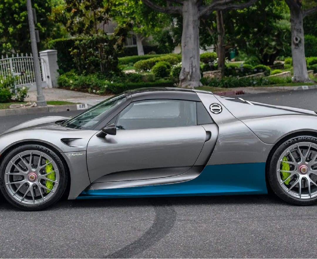 Porsche 918 Spyder with full front end paint protection film kit.